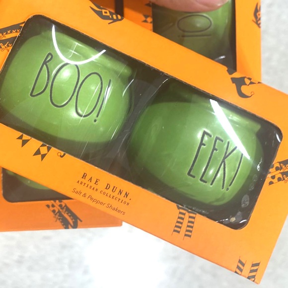 Rae Dunn BOO! & EEK! Halloween Cauldron Salt and Pepper Shakers - Picture 2 of 2